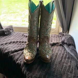 Corral gold sequin cowboy boots